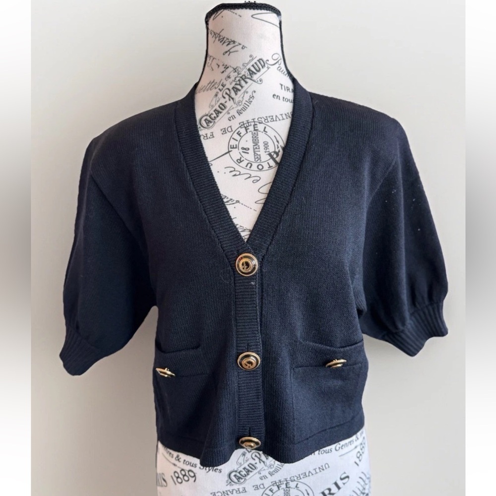 st john knit button down short cardigan gold button jacket top women’s size M